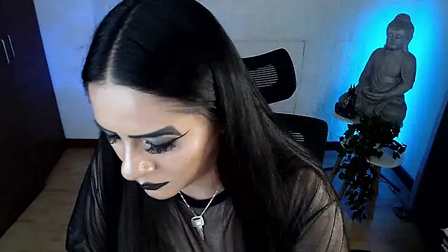 GODDESS_EVANS live cam on StripChat