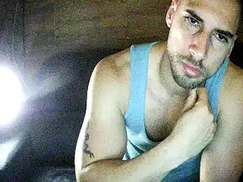 carvandy live cam on StripChat