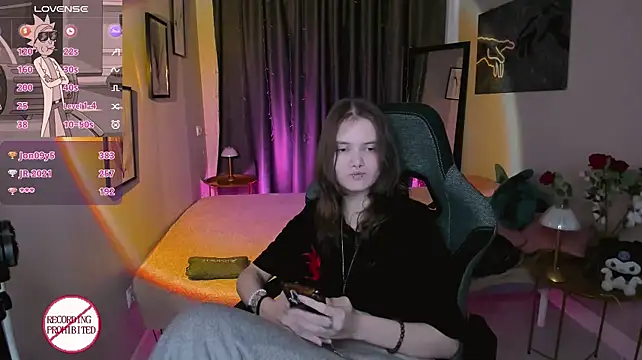 Dilara_xBaby live cam on StripChat