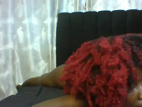 Freakysecret live cam on StripChat