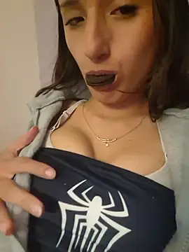 Pau-Princess live cam on StripChat