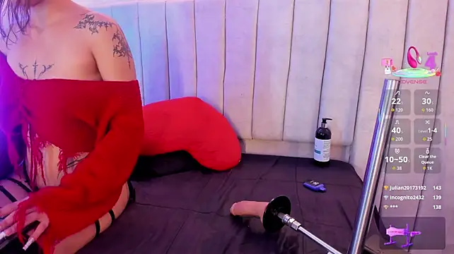 Zuly_Xo live cam on StripChat