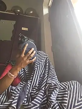 Ishani_sharmaa live cam on StripChat