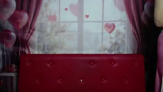 RoseHille live cam on StripChat