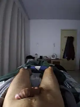 Robsonitj90 live cam on StripChat