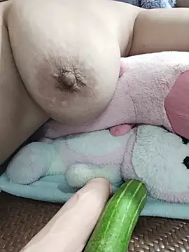 Bigboobs909 live cam on StripChat