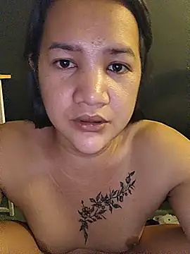 FallenLeafPh live cam on StripChat