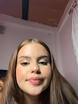 Lana-Cavendish live cam on StripChat