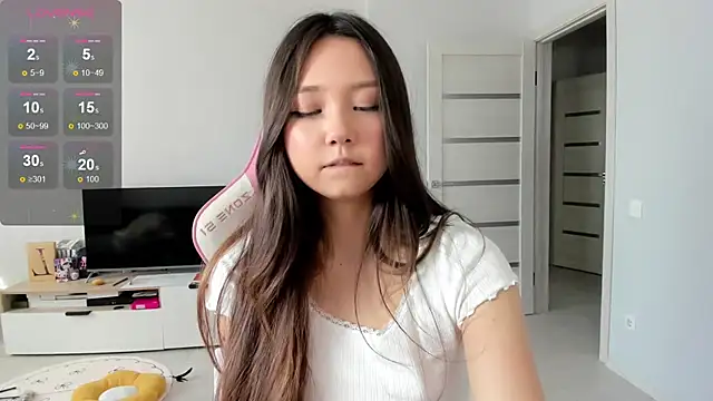 Fluffy_Rose live cam on StripChat