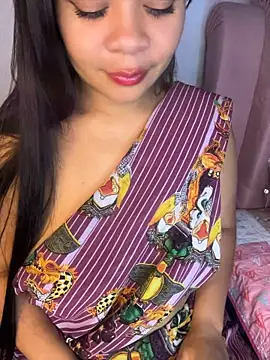 shara_queen1 live cam on StripChat