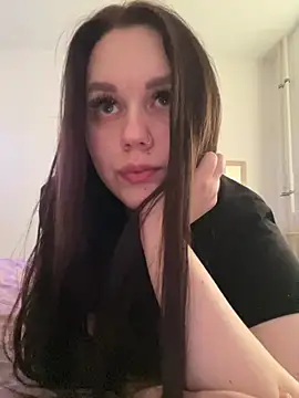 Marylallka5 live cam on StripChat