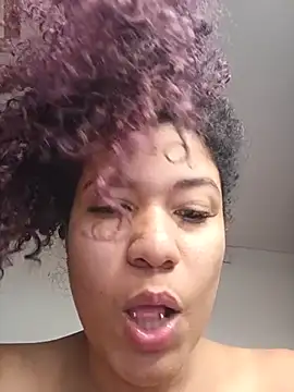 CRISTALPERVERSA live cam on StripChat