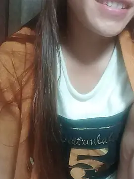 lee_chang- live cam on StripChat