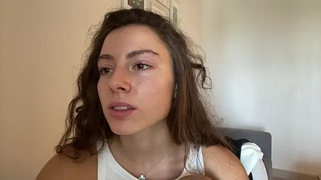 IraidaArvayo live cam on StripChat