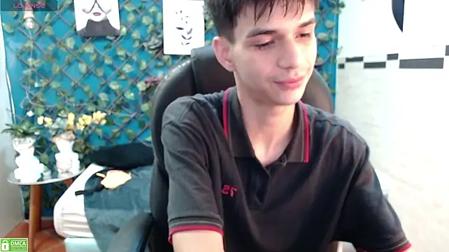 maxim_rod live cam on StripChat