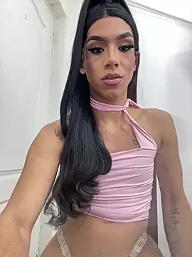 briana_sex32 live cam on StripChat