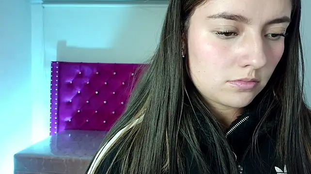 Diamond_juliana live cam on StripChat