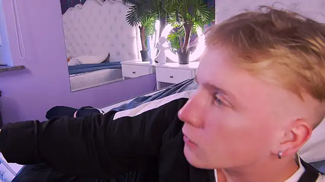 _AlexHot_