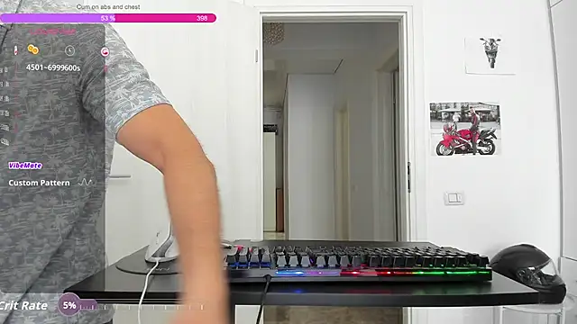 zackfraser (M young) - Spread legs,show butt