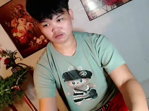Rain_cum live cam on StripChat