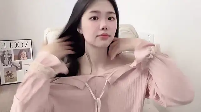 suki-1 live cam on StripChat