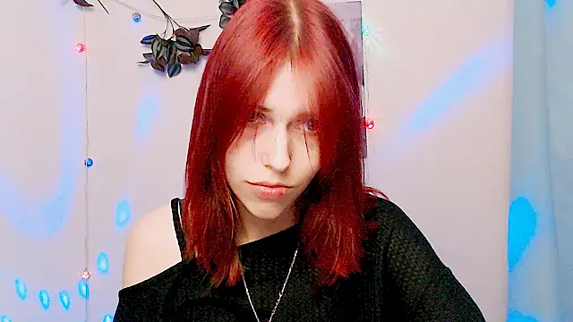 GuessMe___ live cam on StripChat