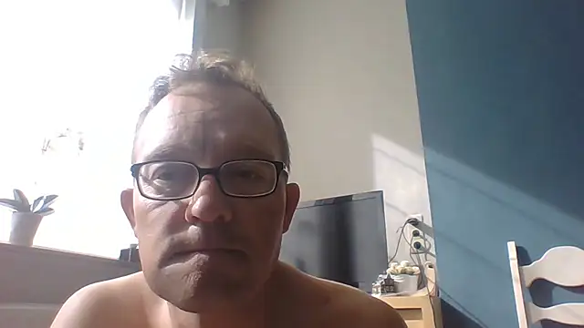 bertolini live cam on StripChat