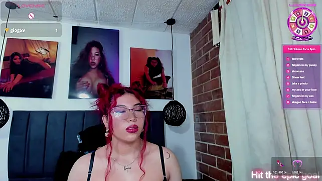 kyliejenner_hot modelo tatuada latina, En directo