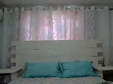 Petal29 live cam on StripChat