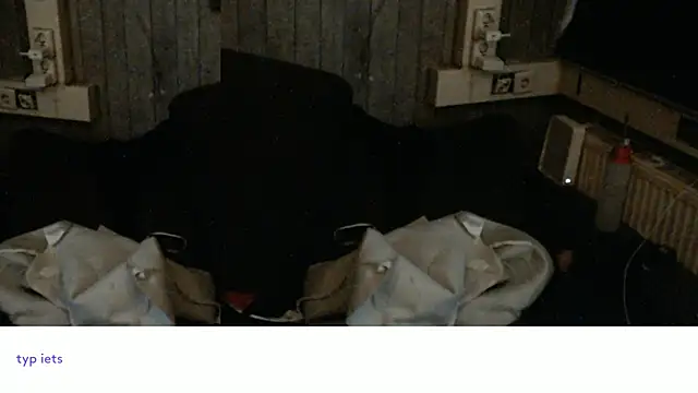 BISLETJE1980 live cam on StripChat