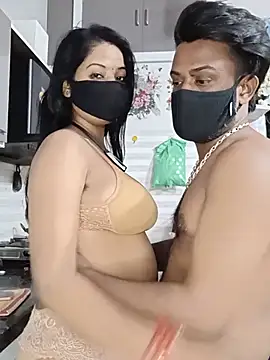 Kaur_Simran_01 live cam on StripChat