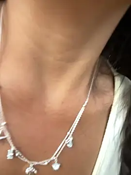 Hikomy- live cam on StripChat