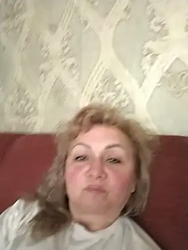 Sunny_ladyy live cam on StripChat