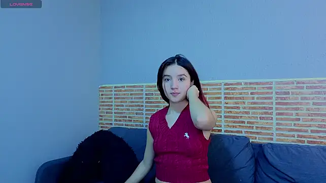 ashly_jones_ live cam on StripChat