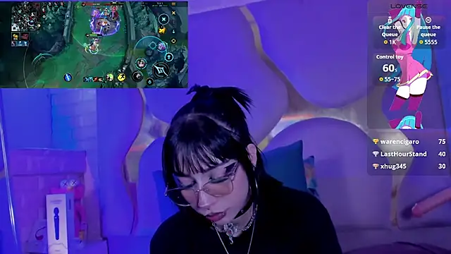 niina_sssy (F teen) - control domi x 5 min + naked