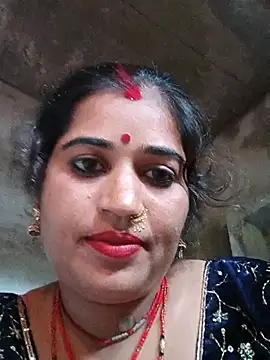 Hot_kamla