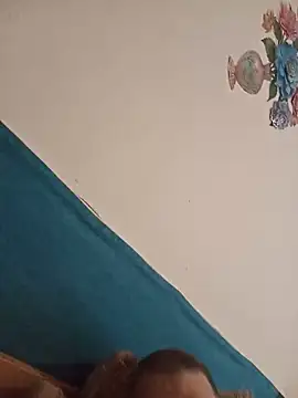 Kanoos1995 live cam on StripChat