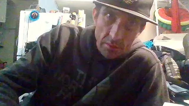 NightRider620 live cam on StripChat
