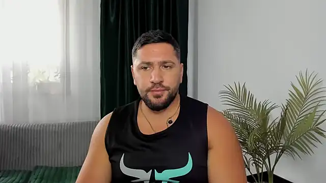 Gold_Alpha_Boy live cam on StripChat