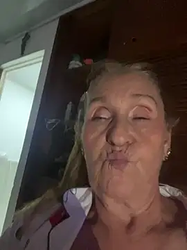 DulceDiaz live sex cam