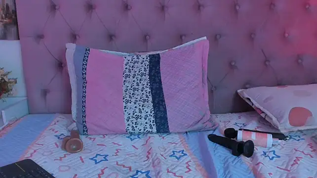 Aily_star live cam on StripChat