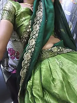 Cuteteluguammmaie live cam on StripChat