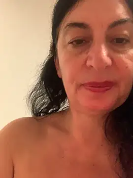 Lizzaa80 live cam on StripChat
