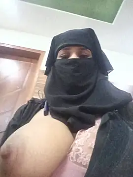 Aafreen_36 live cam