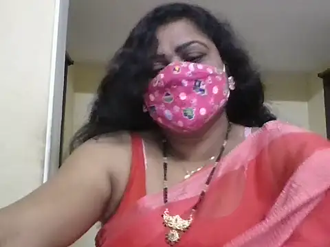 anu-reddyy live cam