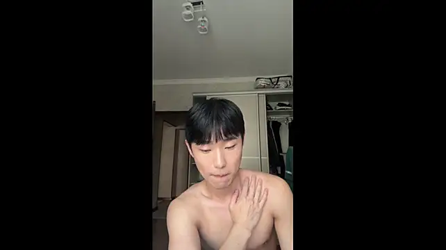 brian_stars (M young) - jerk your dick