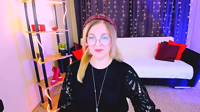 youruniverser (F milf) - don't smoke all day