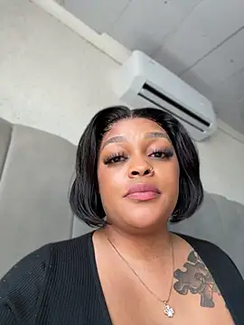 Iam-Sharifa live sex cam