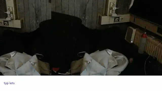 BISLETJE1980 live cam on StripChat