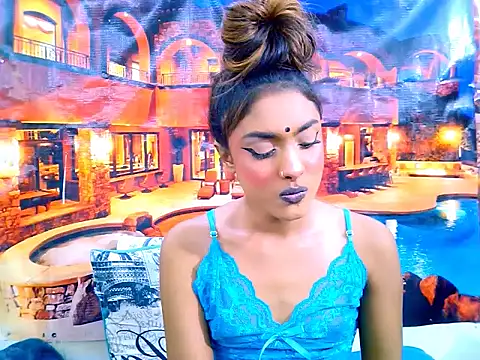 IndianPretty14u2Luv live cam on StripChat
